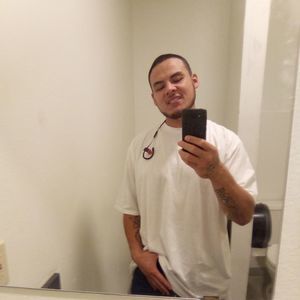 Meet your Posher, Manuel